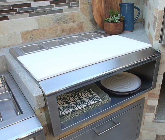 Alfresco Pizza Prep and Garnish Rail with Food Pans