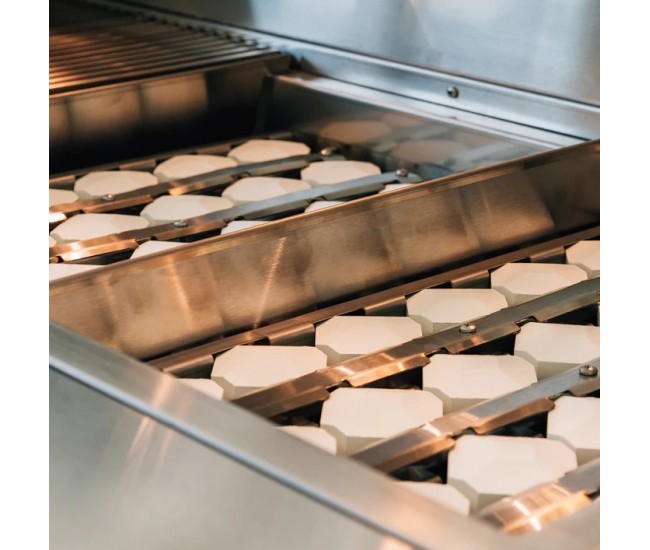 American Made Grills 42-inch Portable Estate Grill | 3-Burner