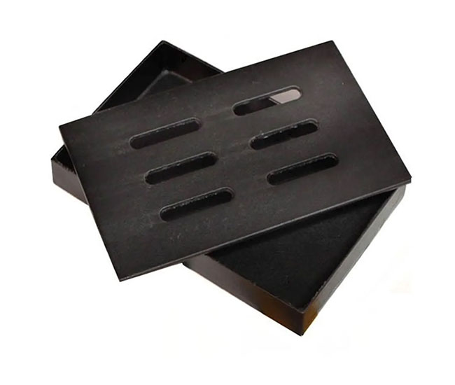 Broilmaster Cast Iron Smoker Box
