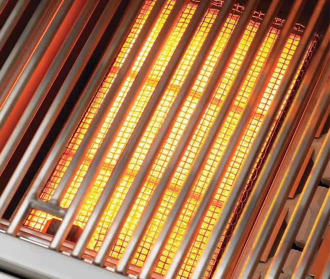 Delta Heat 32-inch Built-In Gas Grill | 3-Burner