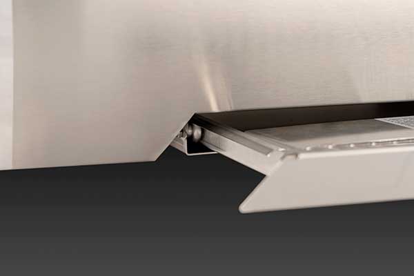 Fire Magic 30-inch Echelon Diamond E660i Built In Grill (Analog) Fire Magic 30-inch Echelon Diamond E660i Built In Grill (Analog)