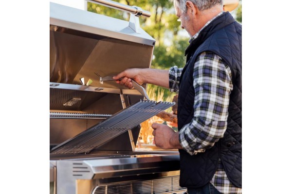 American Made Grills 36-Inch Muscle Hybrid Grill American Made Grills 36-Inch Muscle Hybrid Grill