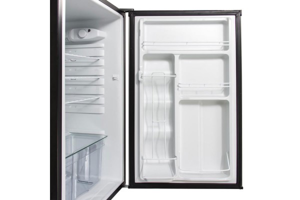 Blaze Stainless Steel Front Refrigerator 4.5 CU Ft. Blaze Stainless Steel Front Refrigerator 4.5 CU Ft.